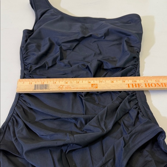 J. Crew Long-torso ruched one-shoulder one-piece swimsuit Size 4 - Picture 7 of 13